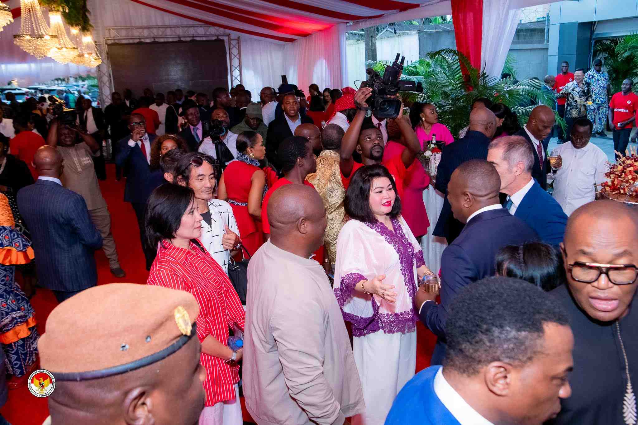 Roul Ruben Njionou || INAUGURATION SOLENNELLE DES NOUVEAUX BUREAUX DU CONSULAT HONORAIRE DE LA RÉPUBLIQUE D'INDONÉSIE AU CAMEROUN À DOUALA.